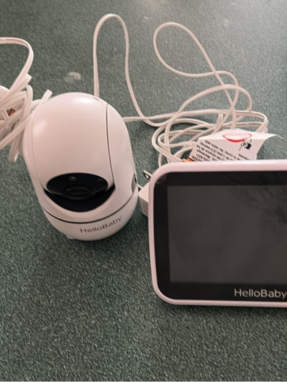 White Baby Monitor Camera and 3.5" White Monitor
